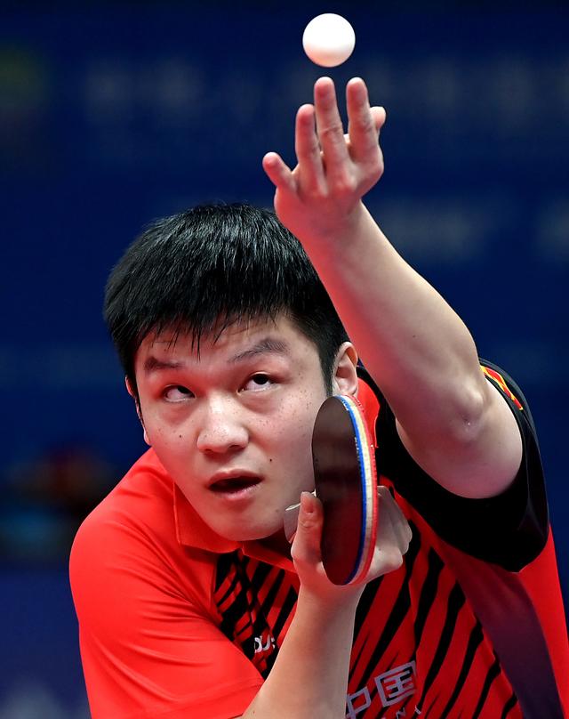 樊振东战胜梁靖崑 晋级全运会乒乓球男单决赛休闲区蓝鸢梦想 - Www.slyday.coM