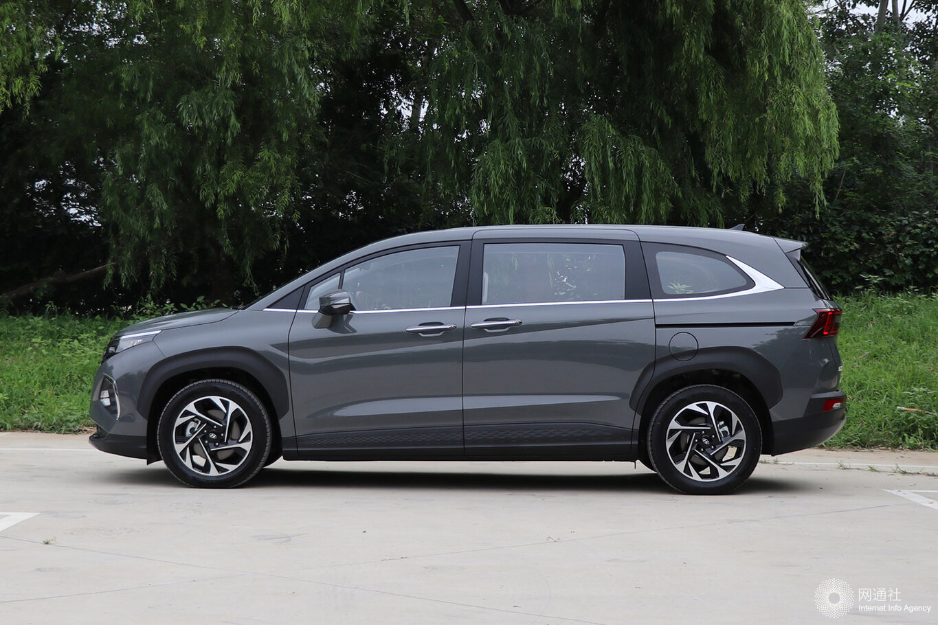 北京现代库斯途正式上市 售16.98万起