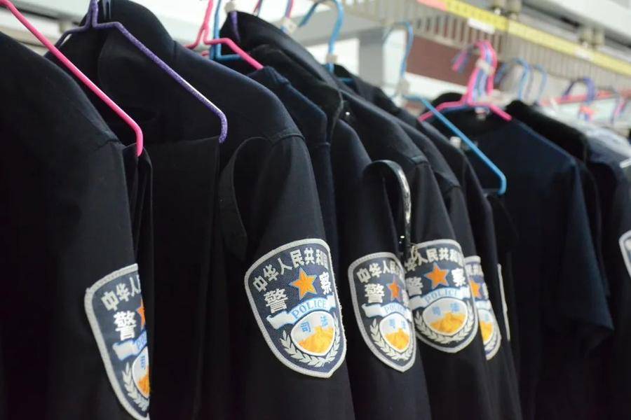 山东女子监狱衣处着眼暖警惠警