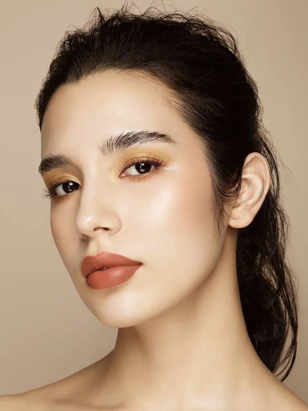 彩妆|眼影|妆容_新浪新闻