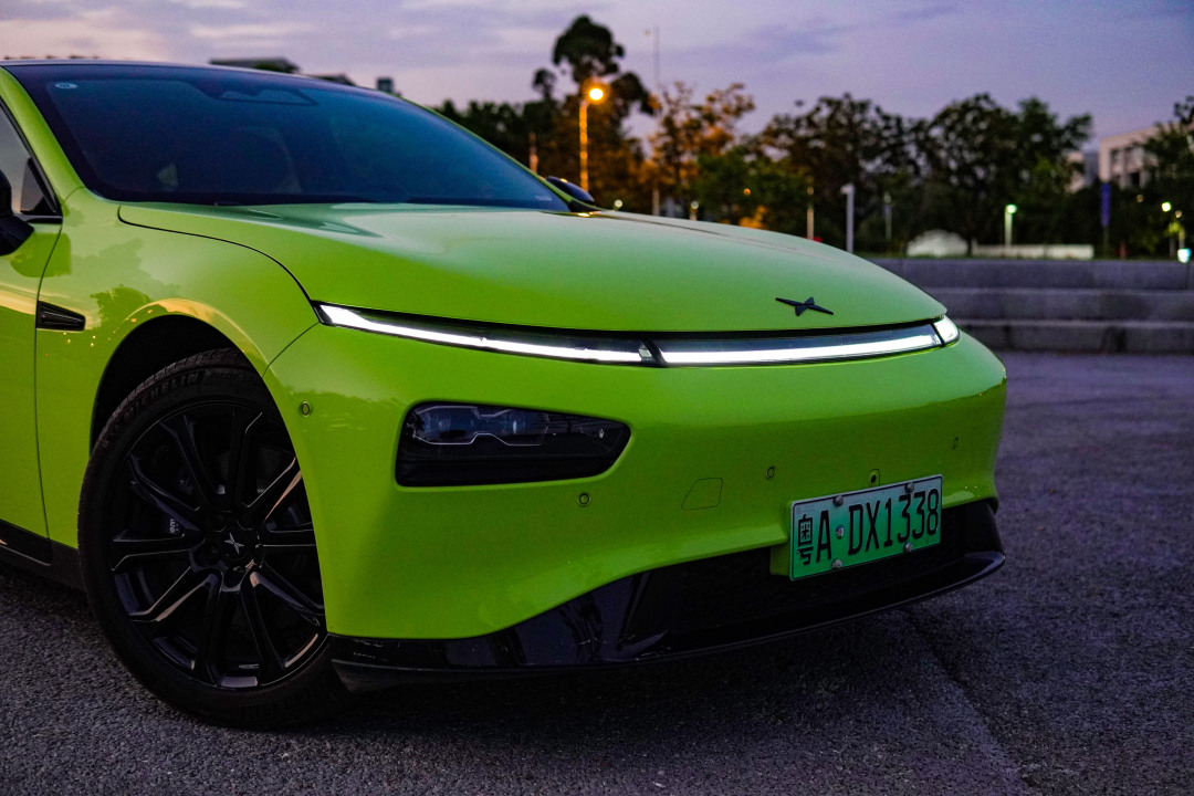 行走的焦点试驾小鹏p7鹏翼版