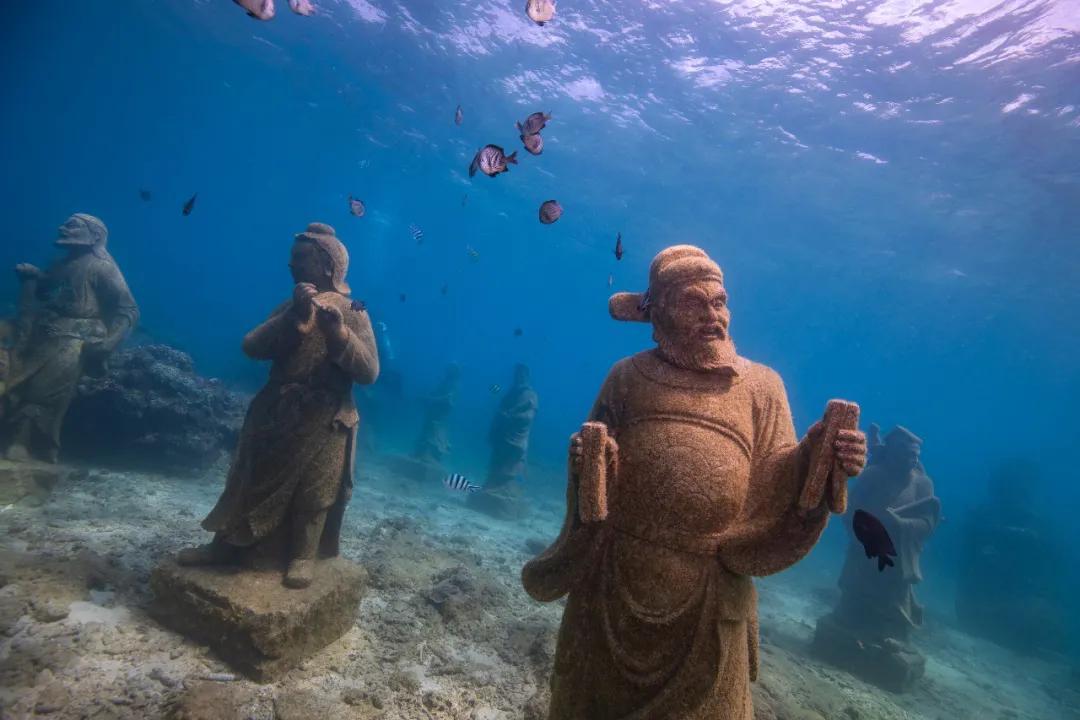 分界洲岛海底的秘密，藏不住了！休闲区蓝鸢梦想 - Www.slyday.coM