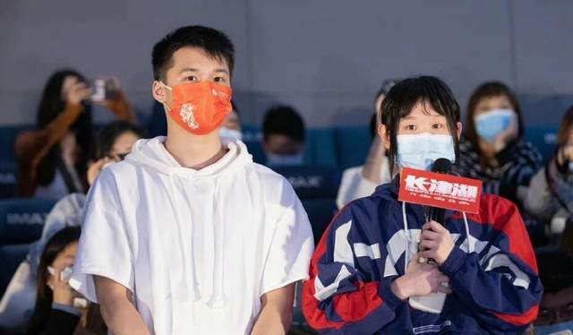 陪张家齐看电影,再陪全红婵逛动物园,网友:森哥再找陈芋汐玩?休闲区蓝鸢梦想 - Www.slyday.coM 陪张家齐看电影,再陪全红婵逛动物园,网友:森哥再找陈芋汐玩?休闲区蓝鸢梦想 - Www.slyday.coM