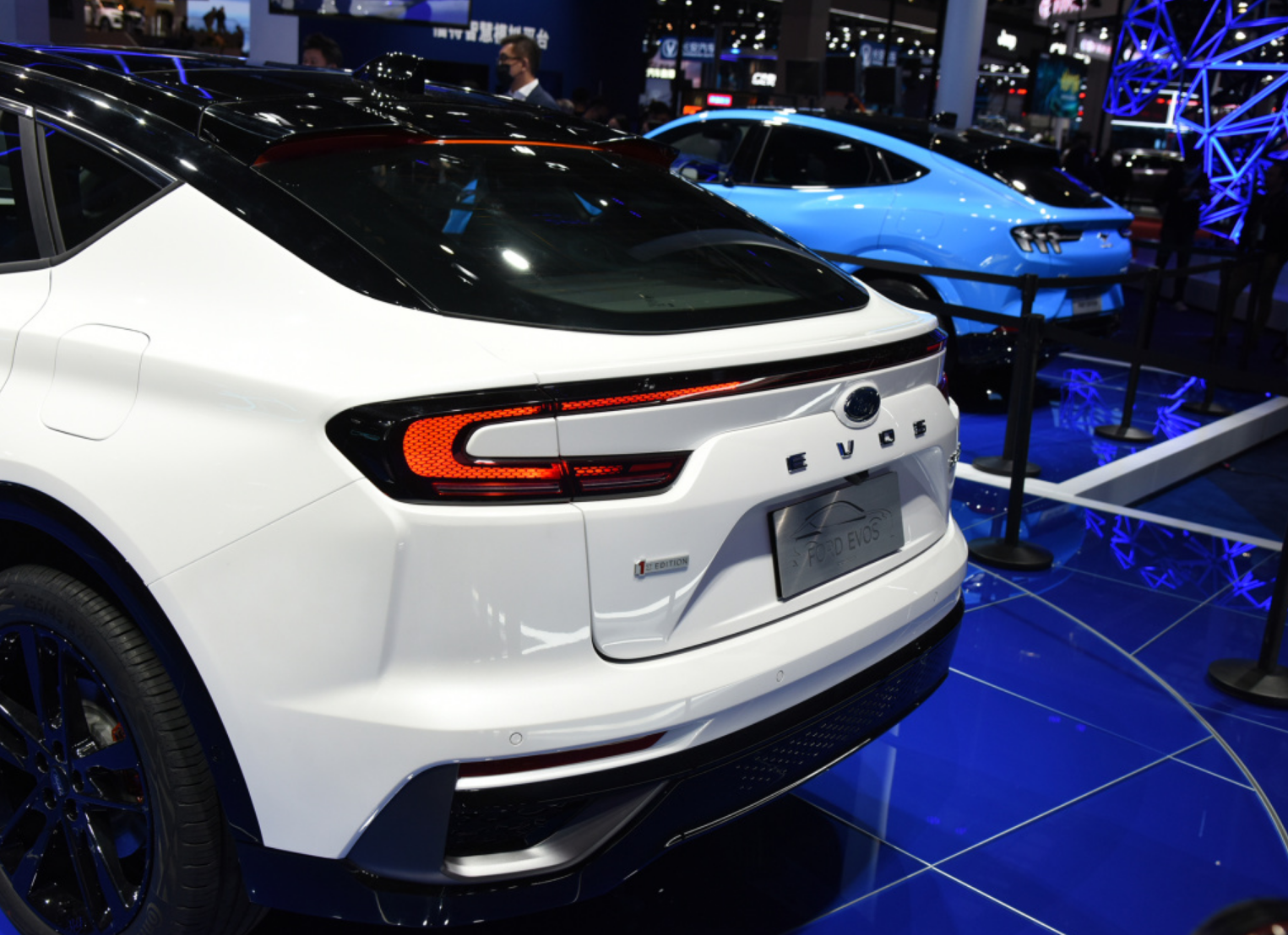 福特evos正式开启预售预售价22782608万元