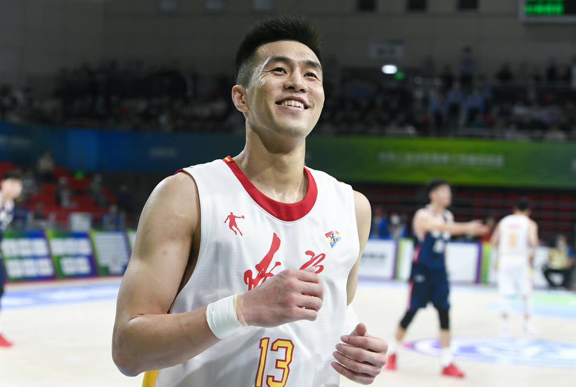 周琦,韩德君,俞泽辰,周俊成,王加冕,刘雁宇,王化东,马壮,刘清政