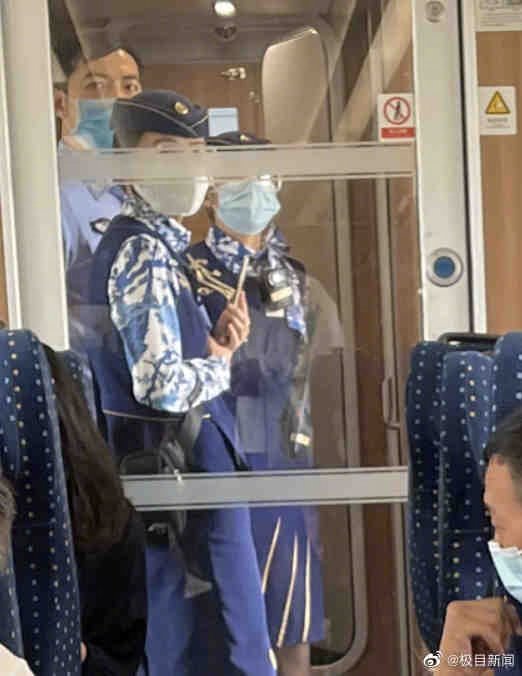 官方回应兰州开往成都动车撞人：确有此事，将通报详情休闲区蓝鸢梦想 - Www.slyday.coM