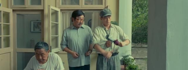 《我和我的父辈》配做《长津湖》的对手吗?答案可能恰恰相反休闲区蓝鸢梦想 - Www.slyday.coM 《我和我的父辈》配做《长津湖》的对手吗?答案可能恰恰相反休闲区蓝鸢梦想 - Www.slyday.coM