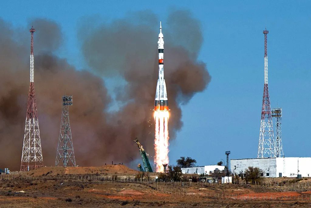 "联盟ms-17"号飞船在哈萨克斯坦拜科努尔发射升空(图源视觉中国)