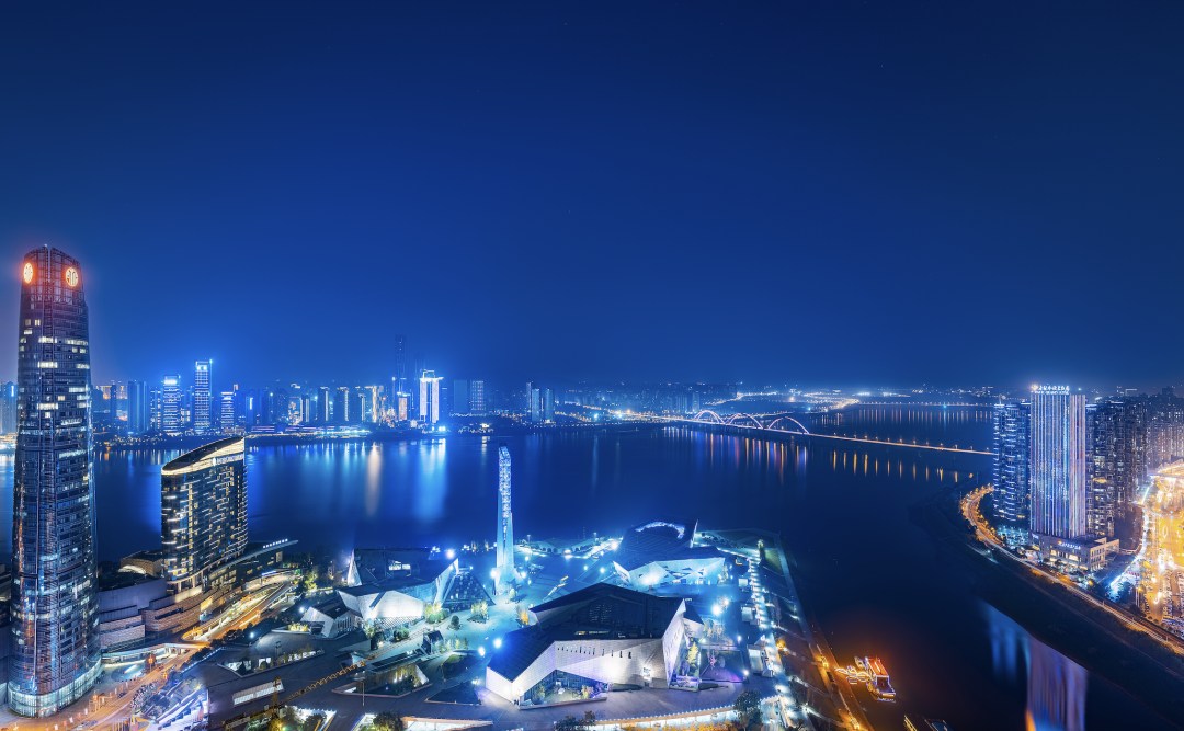 北辰三角洲d4区再推一线江景房卖一套少一套再不上车就晚了