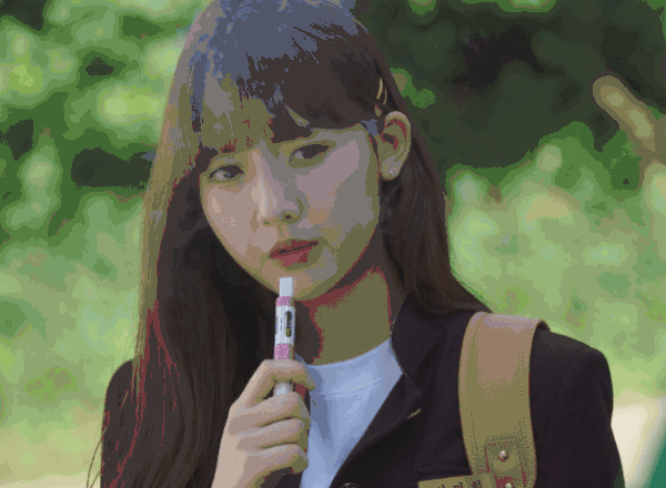 还记得美妙人生里的小馨菲吗现在也太美了吧