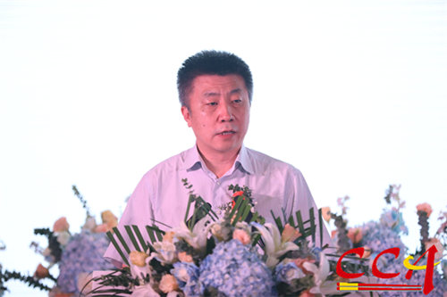 天津市商务局副局长李宏致辞