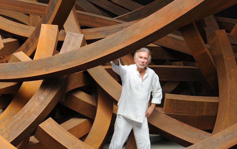 贝纳·维内10月1日,法国艺术家贝纳·维内(bernar venet)将在位于广东