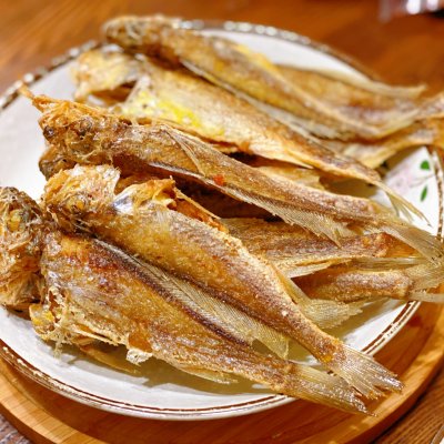 香煎小黄鱼