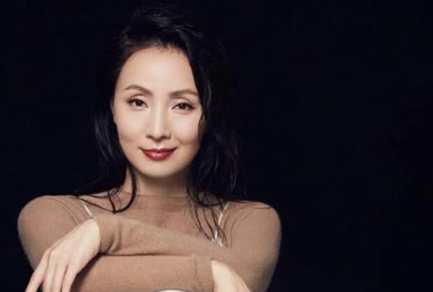 盘点那些“越老越漂亮”女明星，俞飞鸿陈数美炸，闫妮减肥成女神休闲区蓝鸢梦想 - Www.slyday.coM