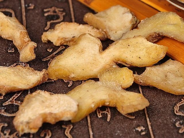 历代典藉对于黄精功效的记述