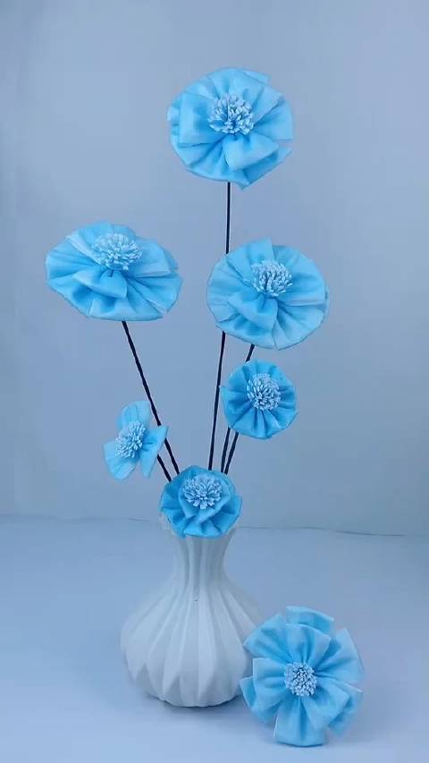 旧口罩做成花,叫什么名字好呢?