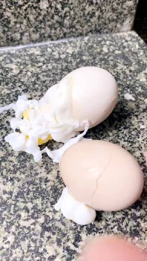 教你个方法煮鸡蛋不会裂!