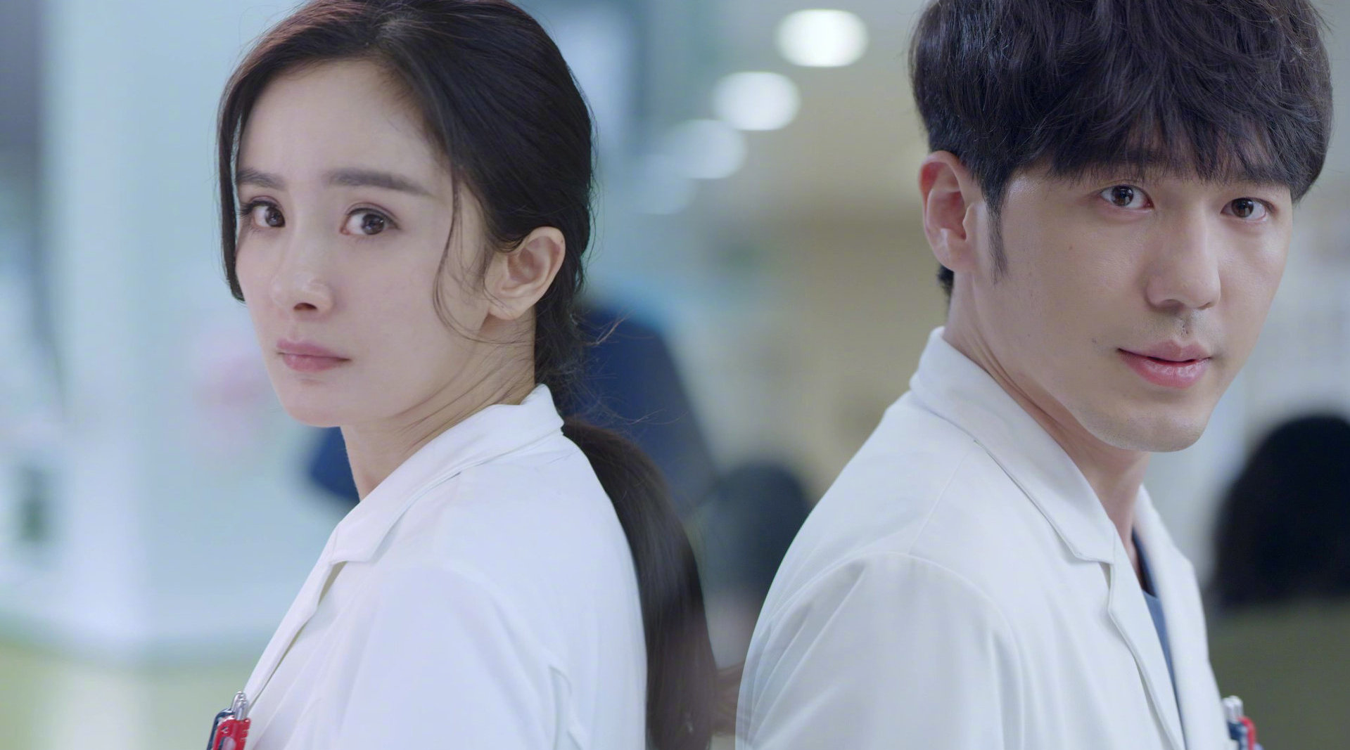 当前浏览器不支持最新的video播放 00:00 01:38 01:38 为您推荐: 杨幂