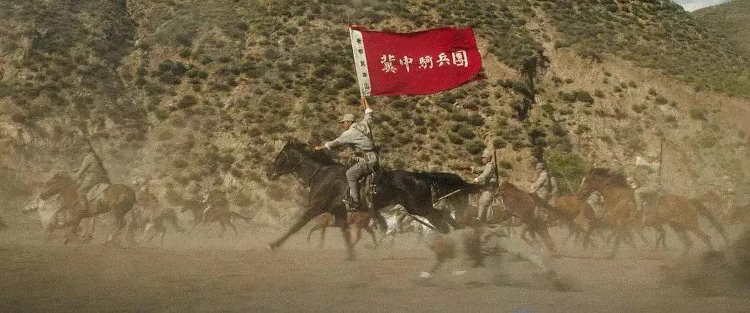 屡创纪录的国庆三部曲，为什么依旧能打？休闲区蓝鸢梦想 - Www.slyday.coM