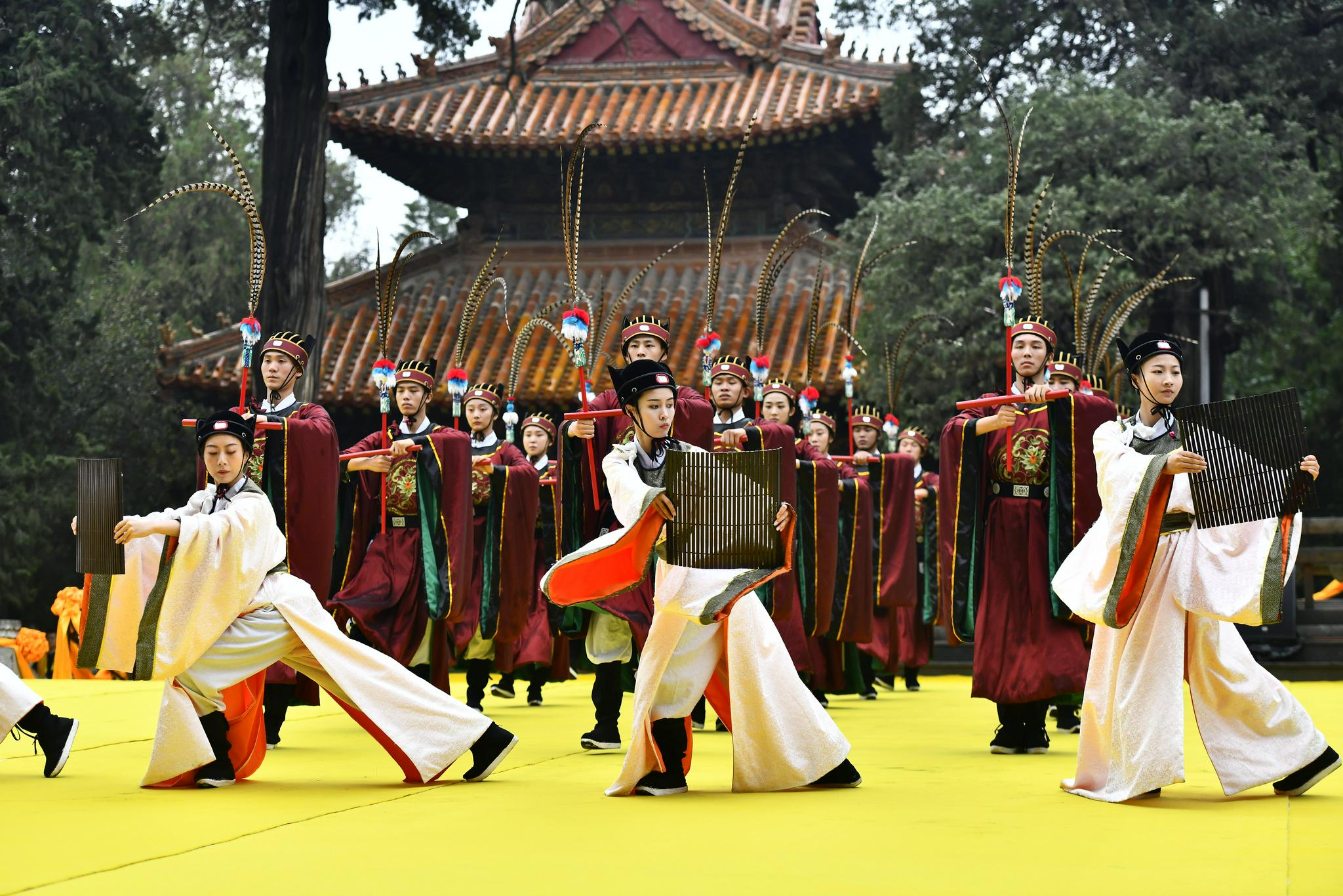 辛丑年祭孔大典在曲阜孔庙举行|孔子|万世师表_新浪新闻