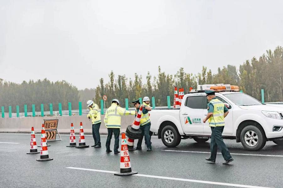 老人被紧急送医