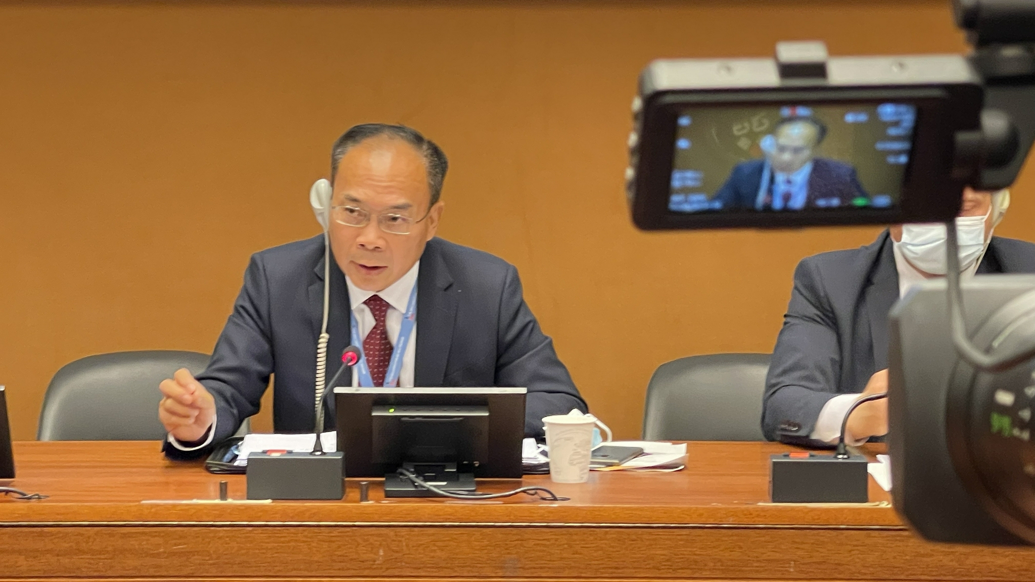 李松指出,防止外空军备竞赛是国际社会长期目标.