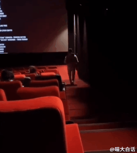 “被美女要微信千万别自作多情！！！”哈哈哈哈哈这结局是我没想到的...休闲区蓝鸢梦想 - Www.slyday.coM