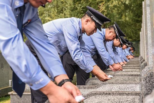 通化边境管理支队开展烈士纪念日活动休闲区蓝鸢梦想 - Www.slyday.coM