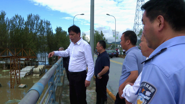 吴大林检查城区防汛抗洪工作|防汛抗洪_新浪新闻