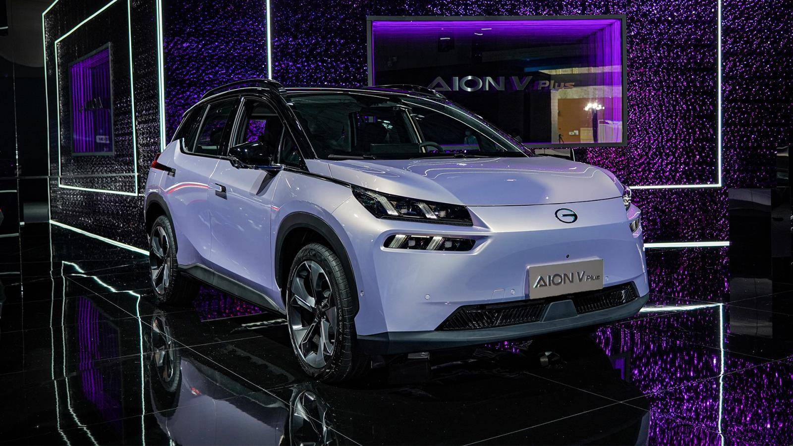 广汽埃安aionvplus上市充电快科技感强补贴后售1726万元起