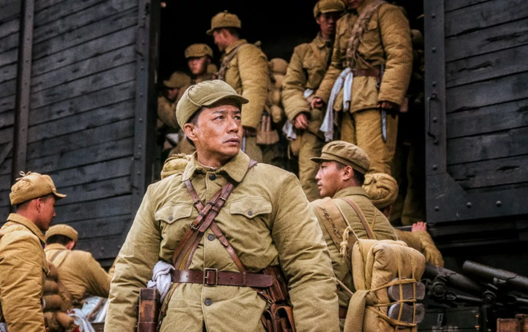 首映日预售票房超8000万，《长津湖》排片远超《我和我的父辈》休闲区蓝鸢梦想 - Www.slyday.coM