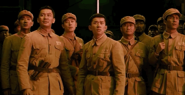 开场就燃爆，哭湿两包纸巾，《长津湖》要破票房纪录了休闲区蓝鸢梦想 - Www.slyday.coM