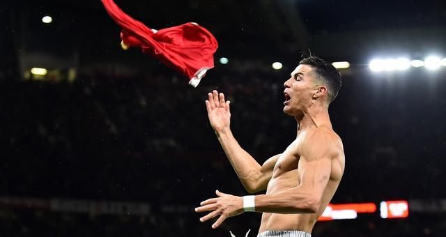 「战报」C罗绝杀拯救红魔,巴萨0休闲区蓝鸢梦想 - Www.slyday.coM 「战报」C罗绝杀拯救红魔,巴萨0休闲区蓝鸢梦想 - Www.slyday.coM