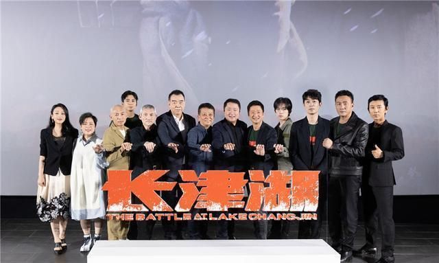 长津湖与我和我的父辈上映!长津湖排片票房吊打我和我的父辈!休闲区蓝鸢梦想 - Www.slyday.coM 长津湖与我和我的父辈上映!长津湖排片票房吊打我和我的父辈!休闲区蓝鸢梦想 - Www.slyday.coM