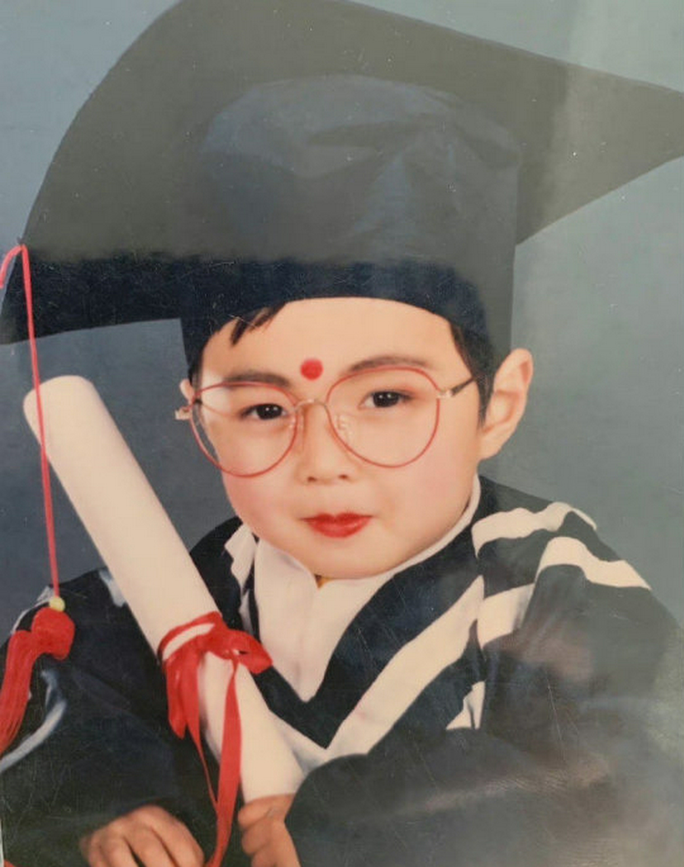 网友没经历过张艺兴小时候,所以这不叫"回忆杀".