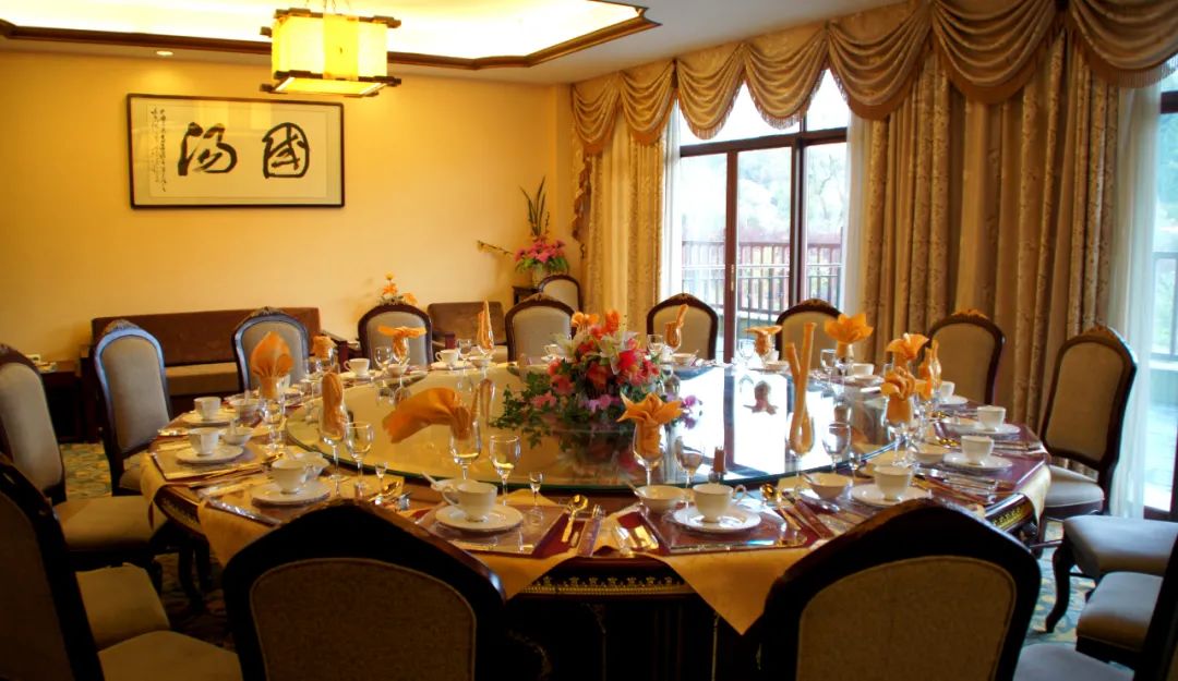 对祖国的爱，“泉”在心中丨来紫龙湾，大声表白：我爱你，中国！休闲区蓝鸢梦想 - Www.slyday.coM