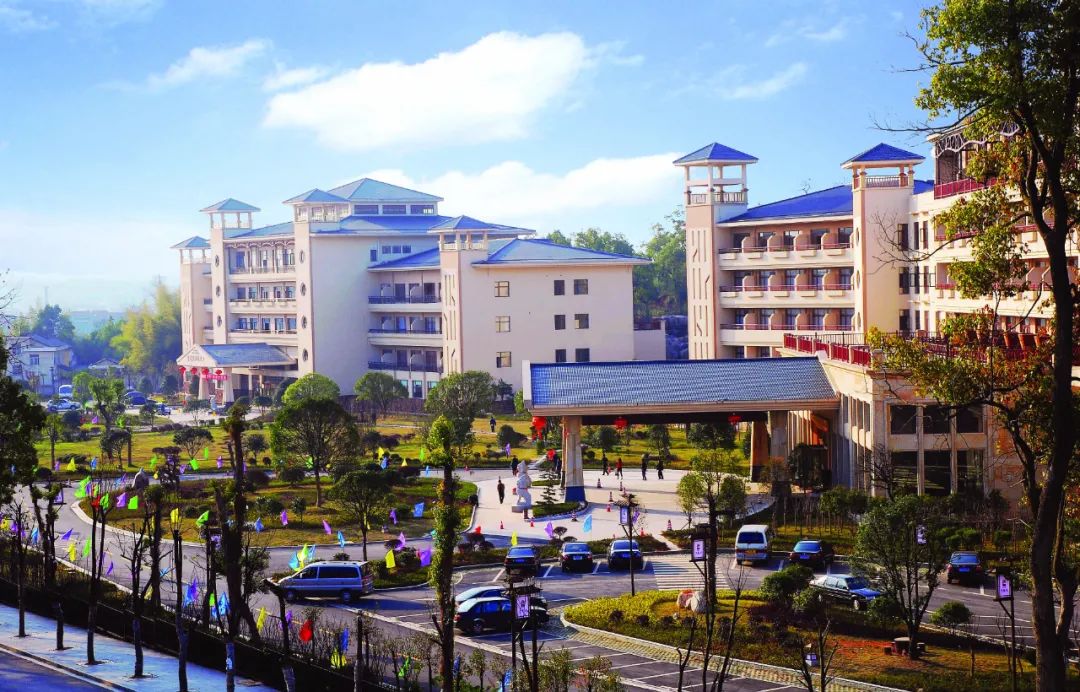 对祖国的爱，“泉”在心中丨来紫龙湾，大声表白：我爱你，中国！休闲区蓝鸢梦想 - Www.slyday.coM