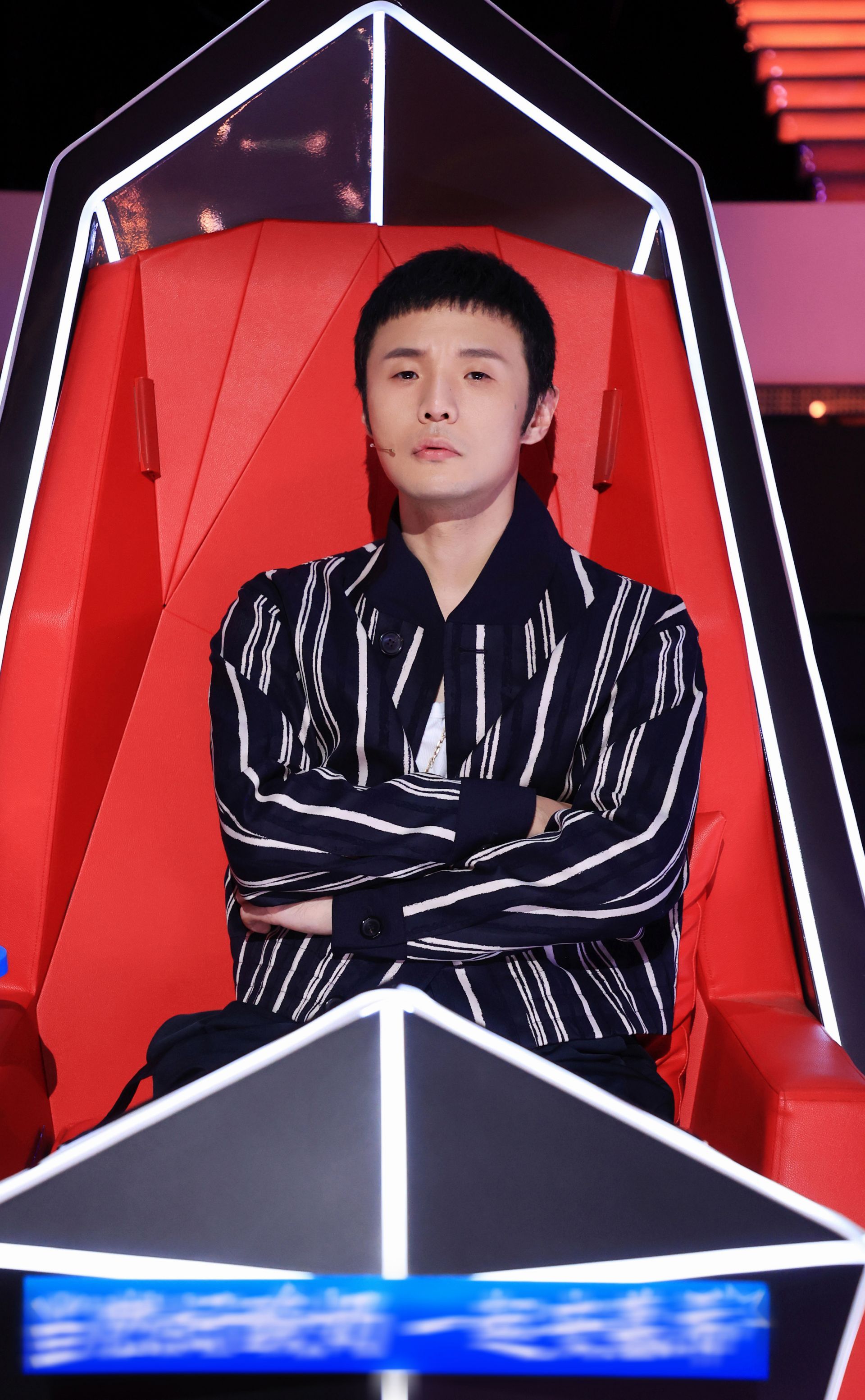 导师-李荣浩《2021中国好声音》眼下正在浙江卫视热播.