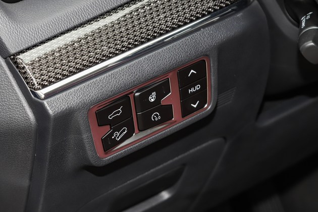 2022款红旗hs5新车速评 豪华智能配置全面升级