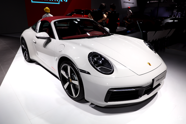 2021天津车展:实拍图解保时捷911 targa 4