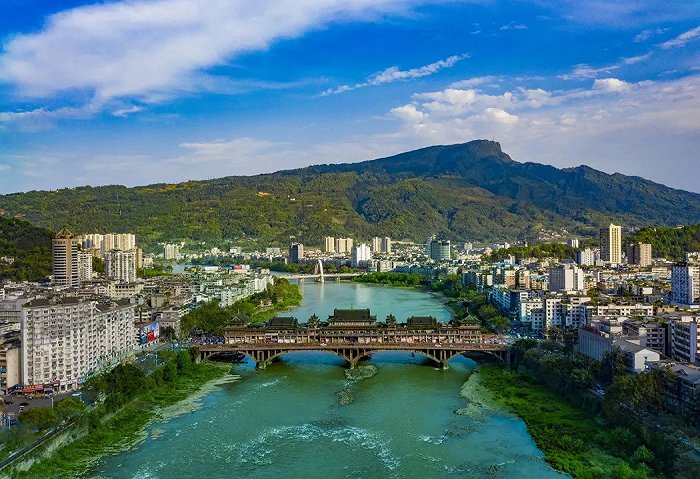 雅安雨城区发动天府旅游名县新引擎引领全域大发展