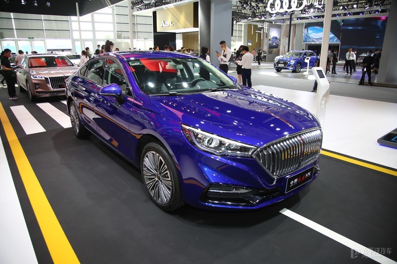 2021天津车展新款红旗h5亮相