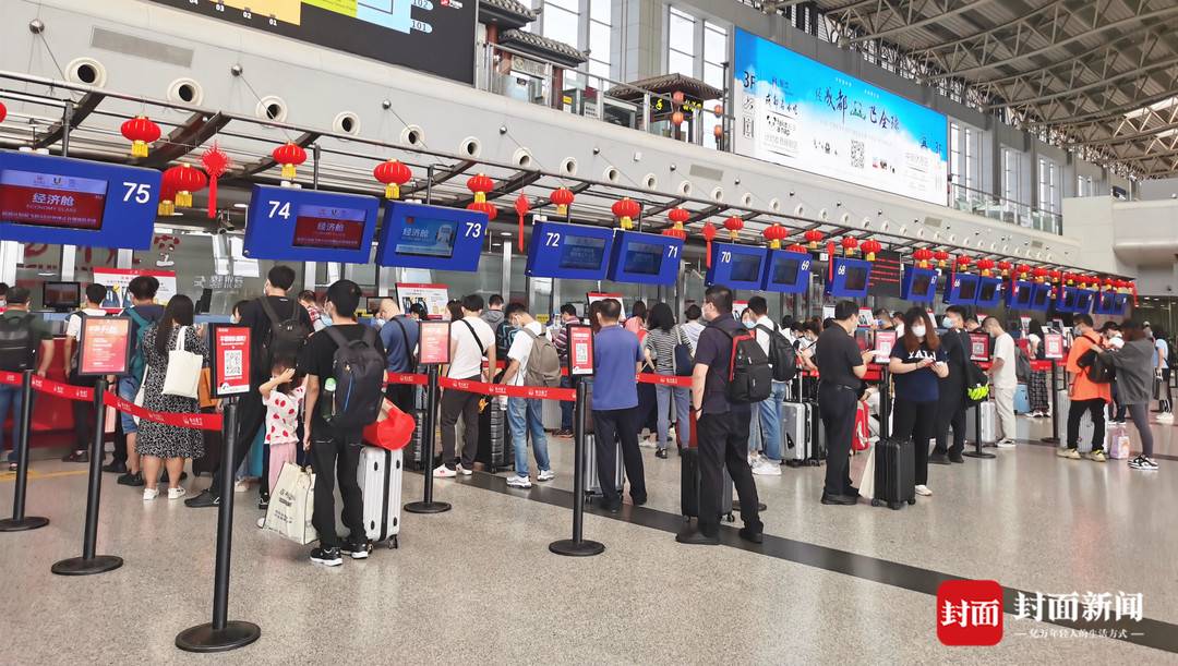 为祖国“庆生” 旅客万米高空唱响《我和我的祖国》休闲区蓝鸢梦想 - Www.slyday.coM