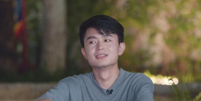 《机智的恋爱》比起男四的社死现场,其他素人的漠然显得更为可笑休闲区蓝鸢梦想 - Www.slyday.coM