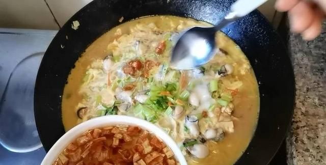 国庆假期吃啥哟,这里有抗疫三大美食分享,第一便是：莆田焖豆腐休闲区蓝鸢梦想 - Www.slyday.coM