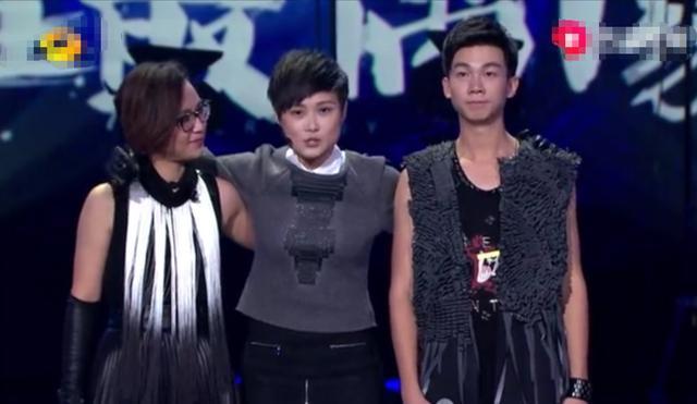 张杰、刘烨时隔10天再同台，国庆晚会各自开嗓，为人父后卸下恩怨休闲区蓝鸢梦想 - Www.slyday.coM