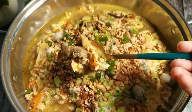 国庆假期吃啥哟,这里有抗疫三大美食分享,第一便是：莆田焖豆腐休闲区蓝鸢梦想 - Www.slyday.coM