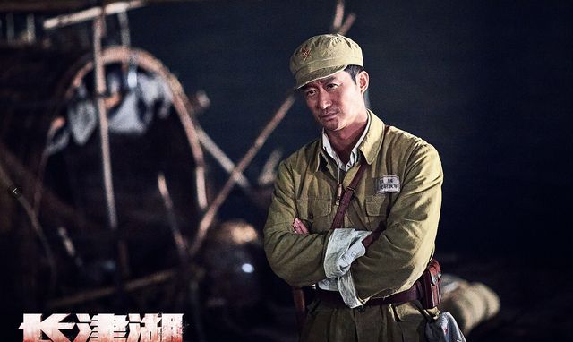 00后又诞生一个好演员,易烊千玺不再孤单,二人成长津湖中的亮点休闲区蓝鸢梦想 - Www.slyday.coM