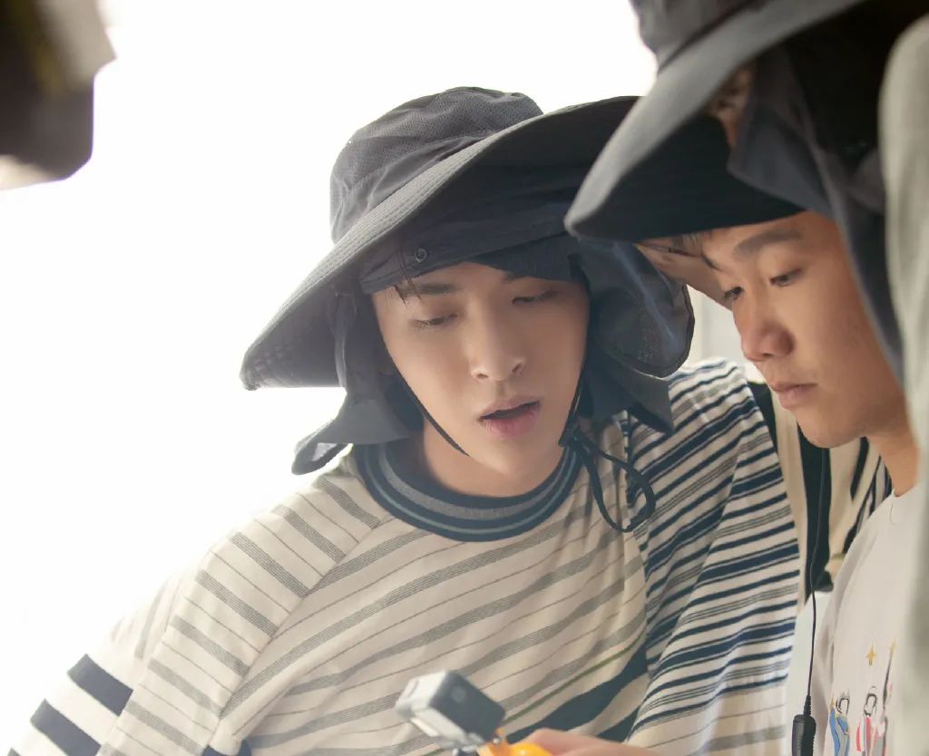 《牛气满满的哥哥》:这期的嘉宾,真是史上最搞笑嘉宾,没有之一休闲区蓝鸢梦想 - Www.slyday.coM 《牛气满满的哥哥》:这期的嘉宾,真是史上最搞笑嘉宾,没有之一休闲区蓝鸢梦想 - Www.slyday.coM