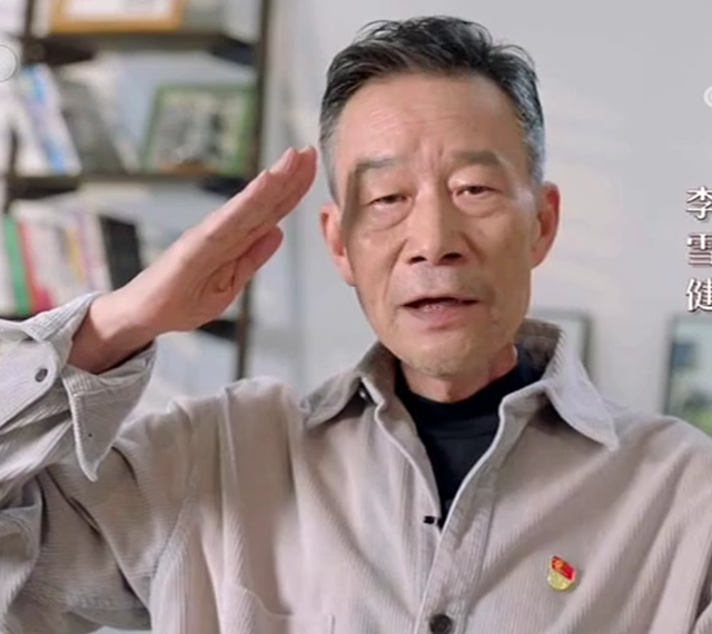 央视国庆晚会创新亮点！现场无主持人，周深伴舞上演一键换装休闲区蓝鸢梦想 - Www.slyday.coM